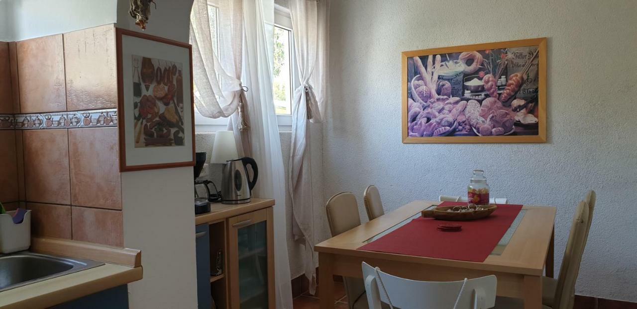 Apartman Felice Starigrad Paklenica Exterior foto